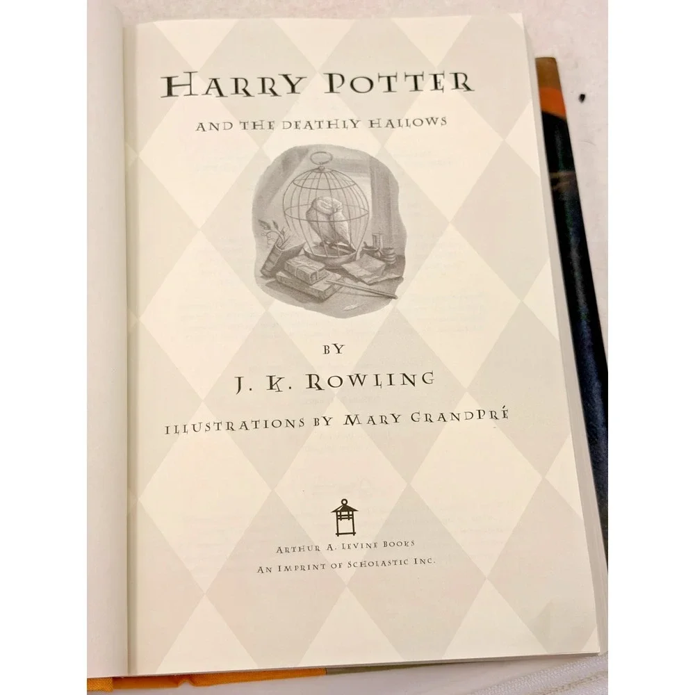 Harry Potter and the Deathly Hallows First Edition First Printing 2007 HC DJ